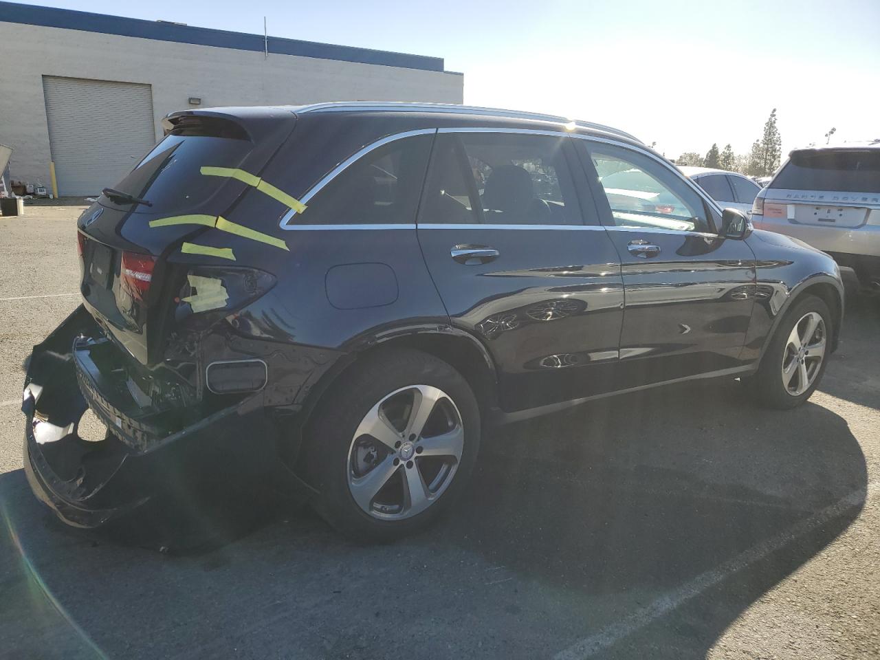 Image 3 of 2017 MERCEDES-BENZ GLC 300 2017 with VIN WDC0G4JB6HF120911