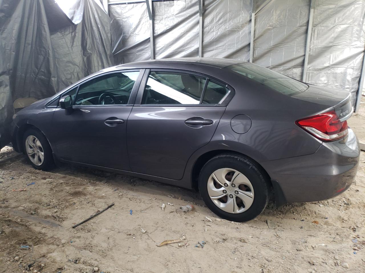Изображение 2 2015 HONDA CIVIC LX 2015 с VIN 19XFB2E5XFE029350