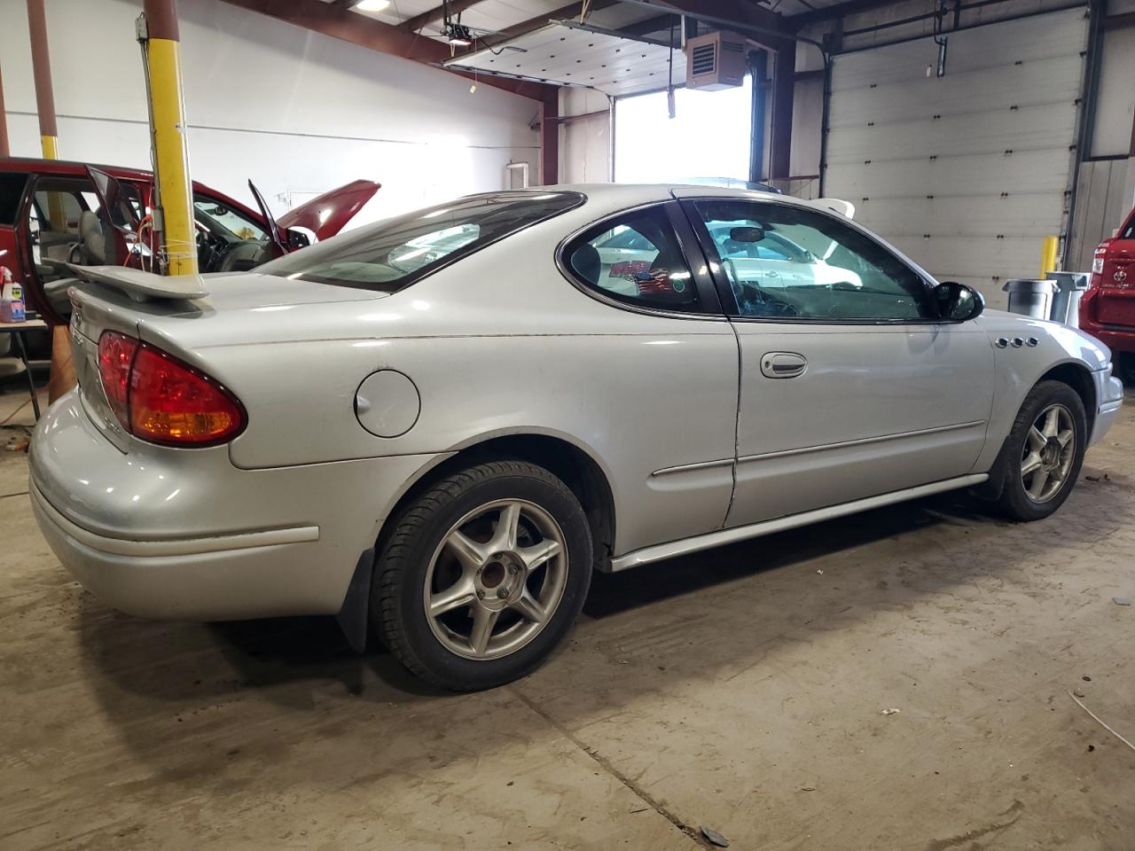 Изображение 3 2003 OLDSMOBILE ALERO GL 2003 с VIN 1G3NL12E63C299346