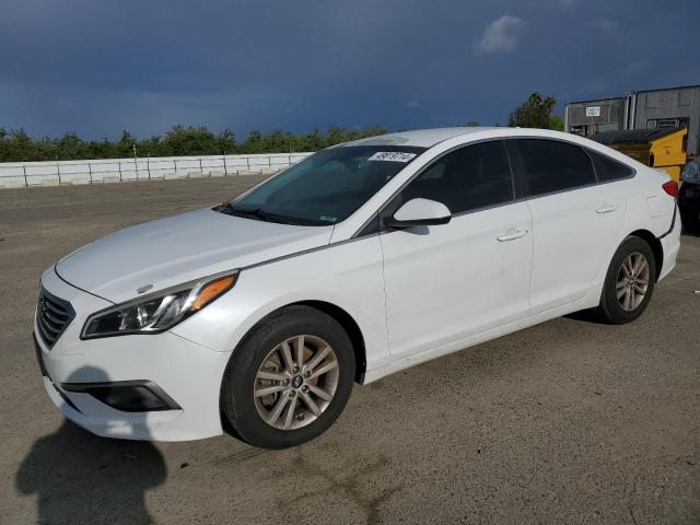 Obraz 1 z 2016 HYUNDAI SONATA SE 2016 z VIN 5NPE24AF2GH267261
