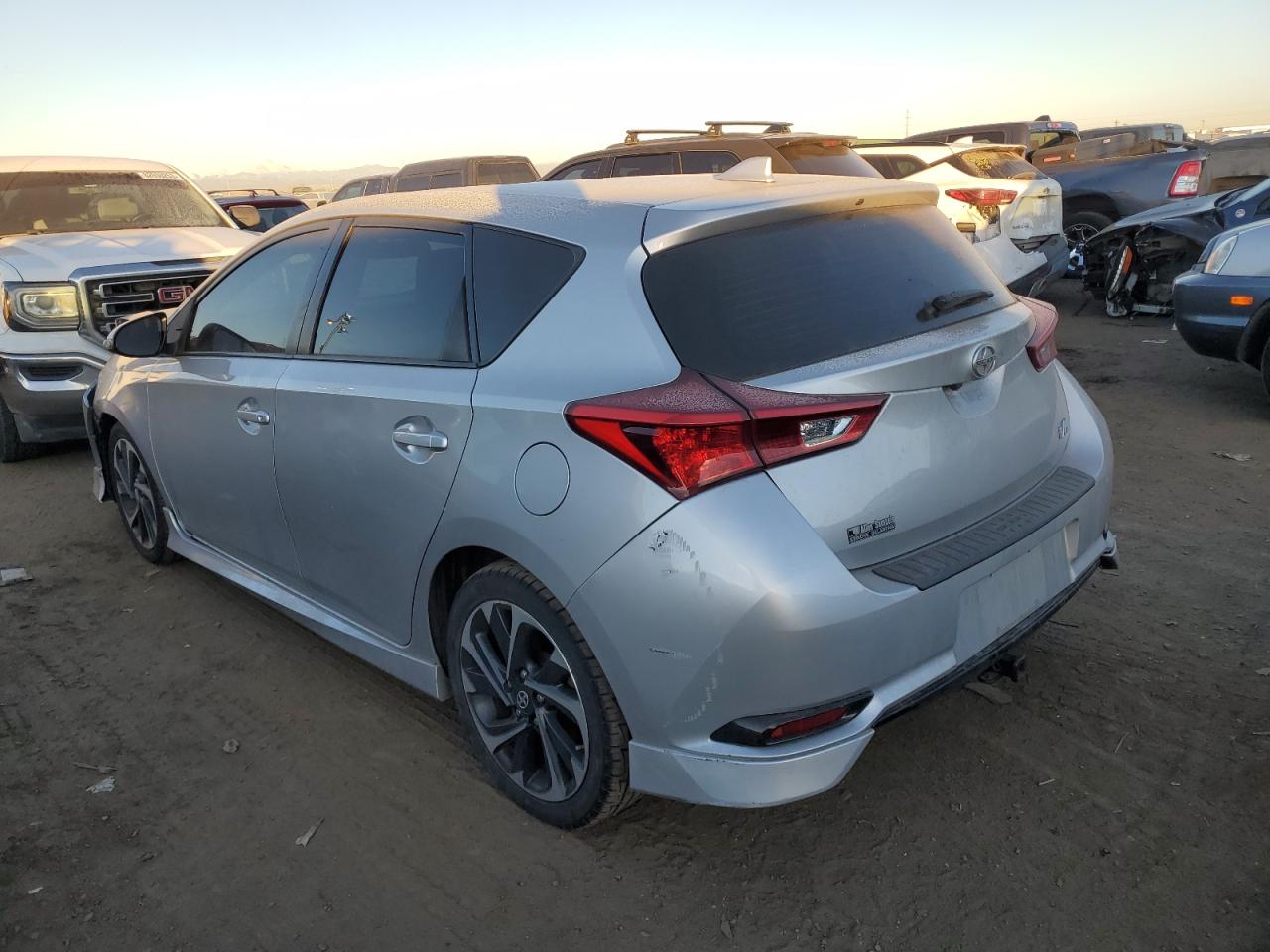 Image 2 of 2016 TOYOTA SCION IM  2016 with VIN JTNKARJE0GJ522504