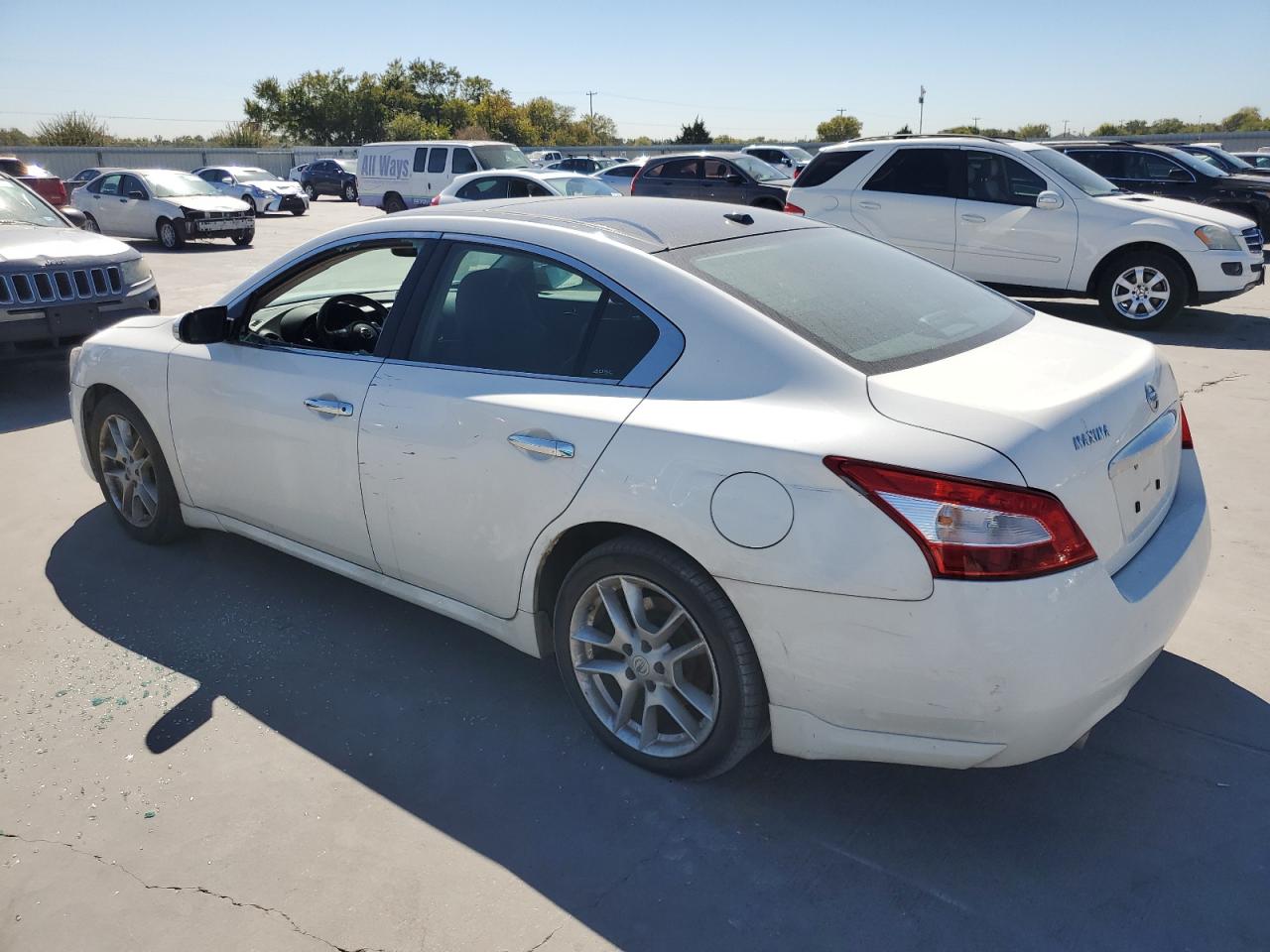 Image 2 of 2010 NISSAN MAXIMA S 2010 with VIN 1N4AA5APXAC804855