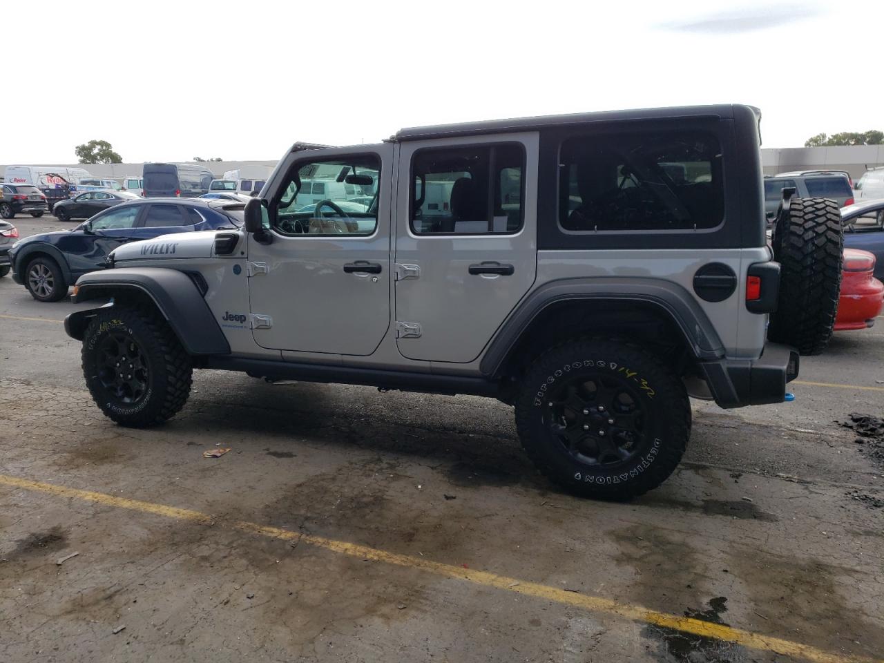 Изображение 2 2023 JEEP WRANGLER 4XE 2023 с VIN 1C4JJXN61PW702858