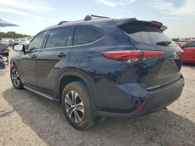 Изображение 2 2022 TOYOTA HIGHLANDER XLE 2022 с VIN 5TDGZRAH9NS137519