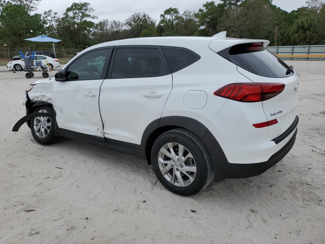 Obraz 2 z 2021 HYUNDAI TUCSON SE 2021 z VIN KM8J23A41MU337899