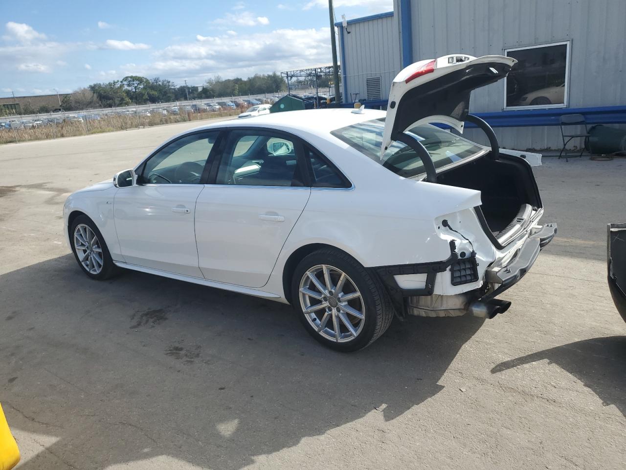 Изображение 2 2014 AUDI A4 PREMIUM PLUS 2014 с VIN WAUEFAFL3EN029348