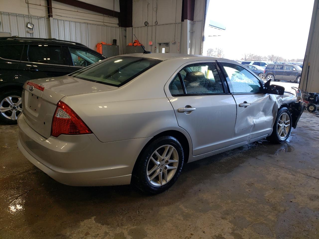 Изображение 3 2012 FORD FUSION S 2012 с VIN 3FAHP0GA2CR374567