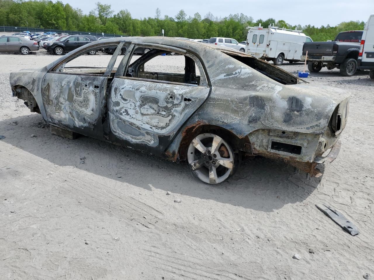 Image 2 of 2011 CHEVROLET MALIBU 1LT 2011 with VIN 1G1ZC5E15BF271092