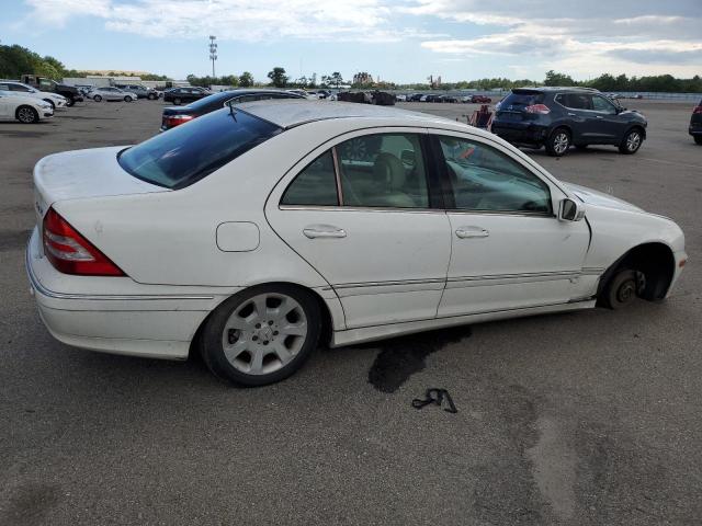 Изображение 3 2005 MERCEDES-BENZ C 240 4MATIC 2005 с VIN WDBRF81J65F615165