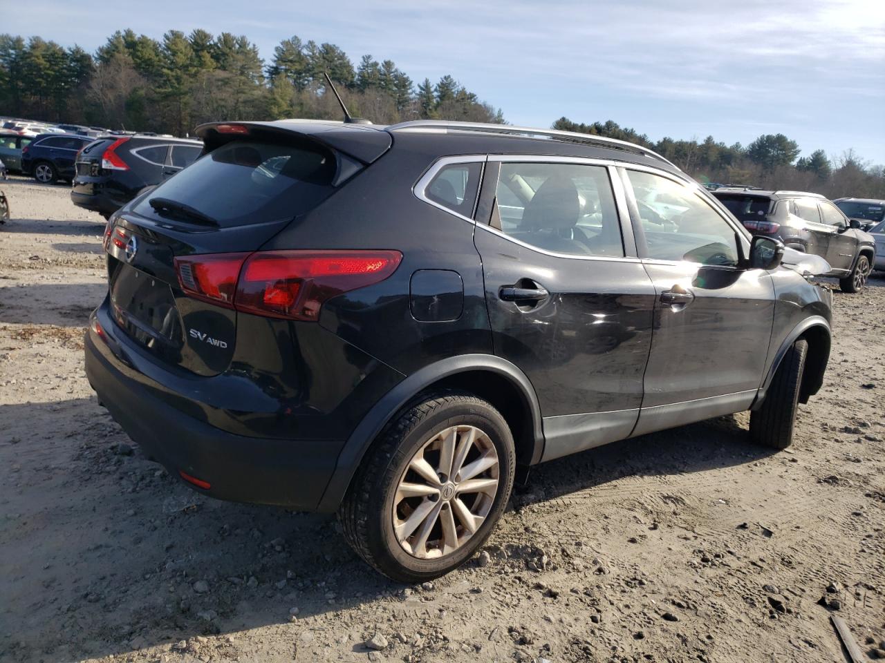 Изображение 3 2018 NISSAN ROGUE SPORT S 2018 с VIN JN1BJ1CR7JW201692