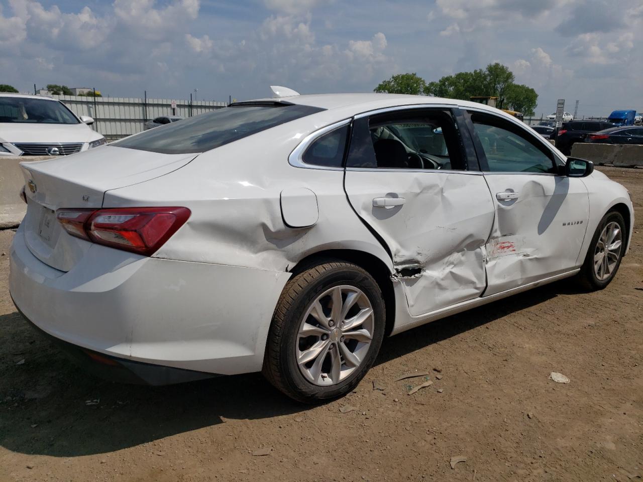 Image 3 of 2022 CHEVROLET MALIBU LT 2022 with VIN 1G1ZD5ST5NF120325