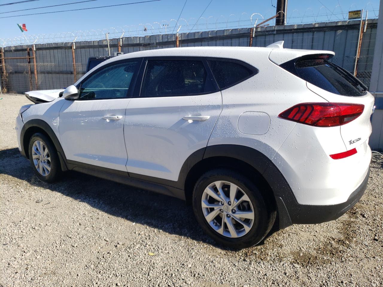 Obraz 2 z 2020 HYUNDAI TUCSON SE 2020 z VIN KM8J23A47LU276380