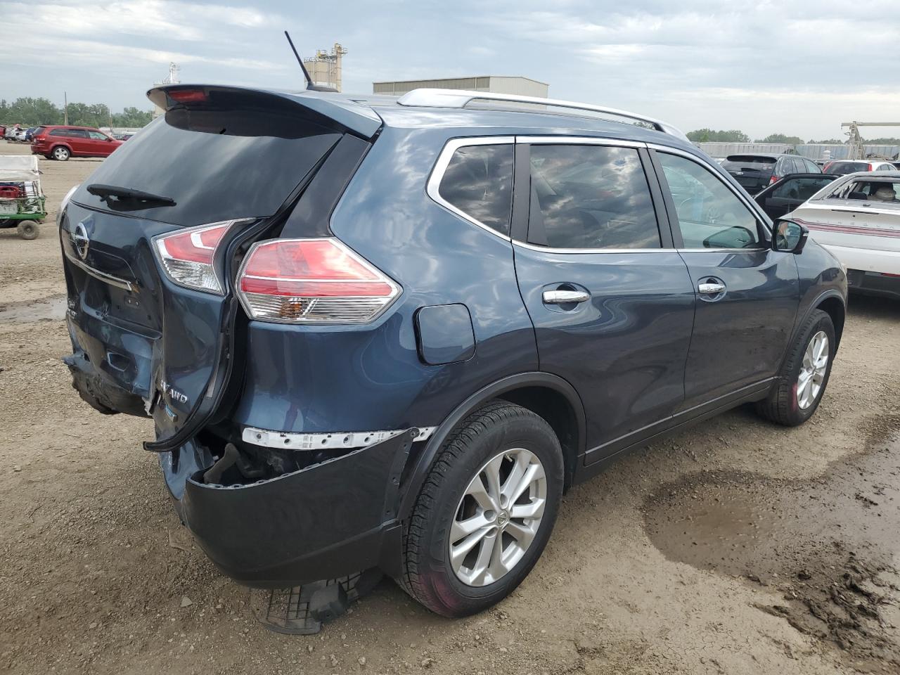 Image 3 of 2014 NISSAN ROGUE S 2014 with VIN 5N1AT2MV9EC779140