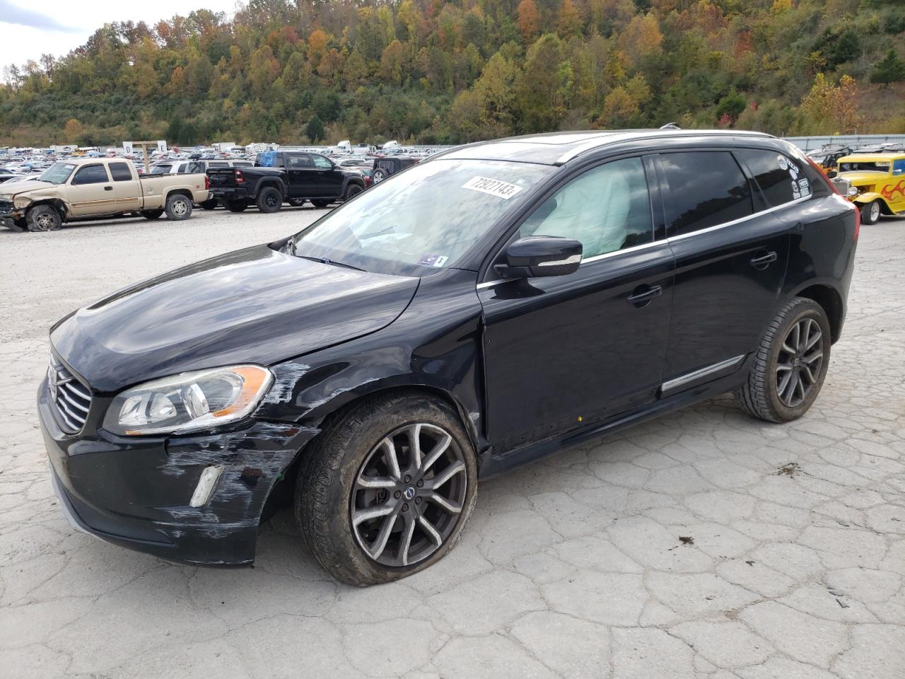 Obraz 2016 VOLVO XC60 T6 PREMIER 2016