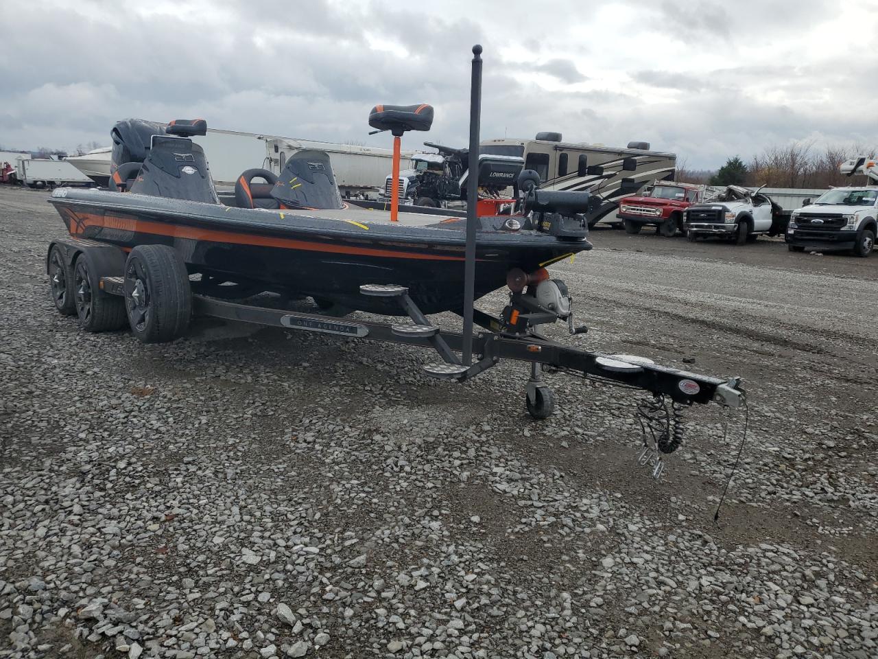 2017 OTHR BOAT 2017 image