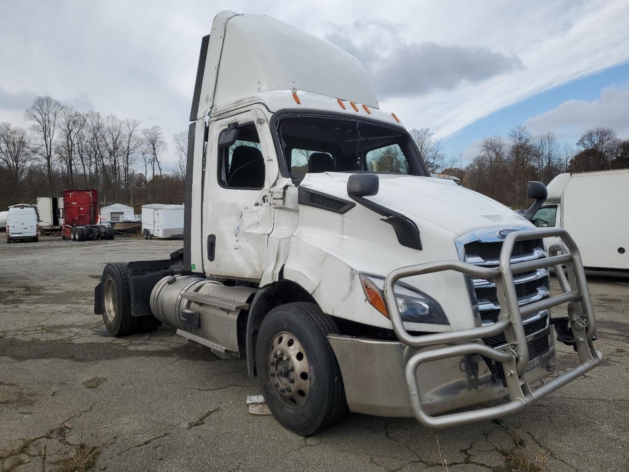 Image 1 of 2023 FREIGHTLINER CASCADIA 116  2023 with VIN 3AKBHTDV0PDUP1973