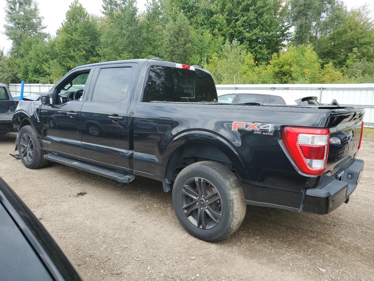 Obraz 2 z 2021 FORD F150 SUPERCREW 2021 z VIN 1FTFW1ED0MFC03158