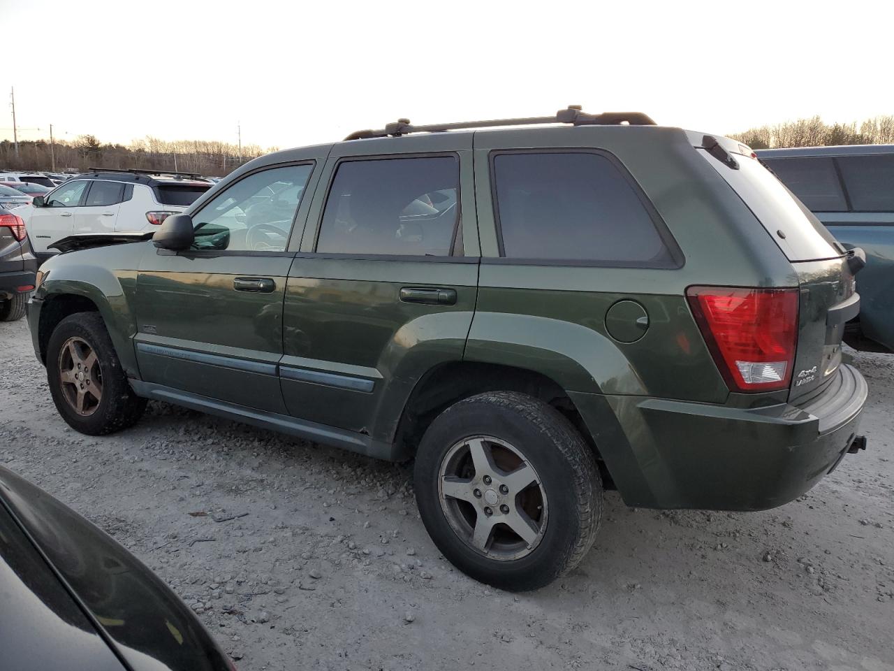 Image 2 of 2007 JEEP GRAND CHEROKEE LAREDO 2007 with VIN 1J8GR48K87C628598