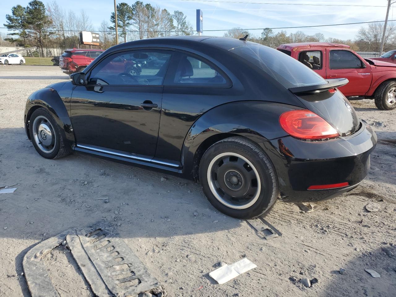 Изображение 2 2012 VOLKSWAGEN BEETLE  2012 с VIN 3VWJX7AT7CM613491