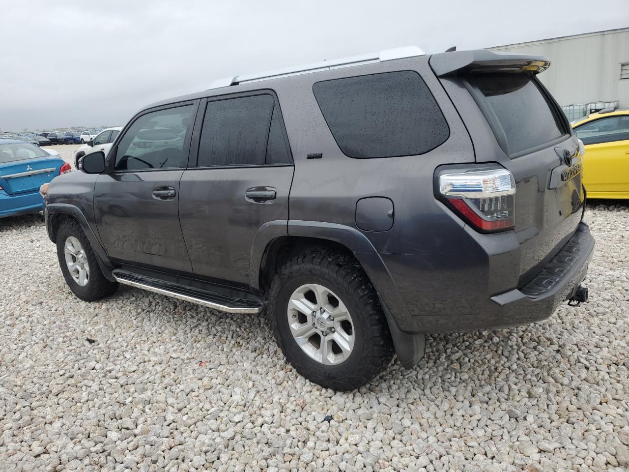 Изображение 2 2014 TOYOTA 4RUNNER SR5 2014 с VIN JTEZU5JR7E5075628