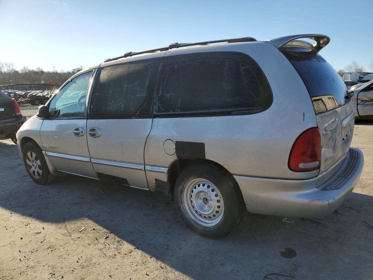 Изображение 2 2000 DODGE GRAND CARAVAN SE 2000 с VIN 2B4GP44G0YR534610
