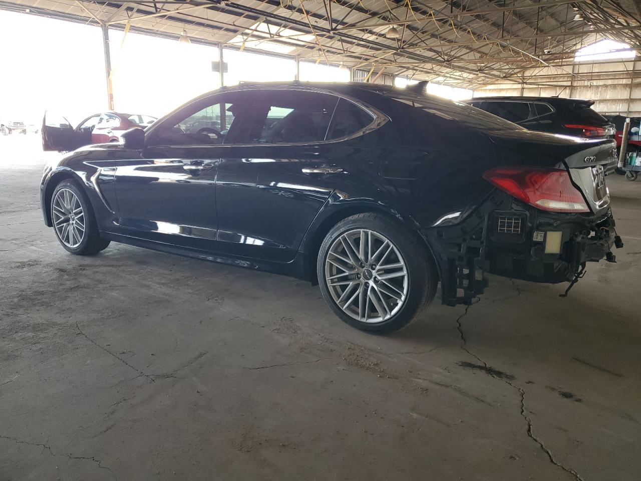 Изображение 2 2020 GENESIS G70 ELITE 2020 с VIN KMTG34LA6LU055794