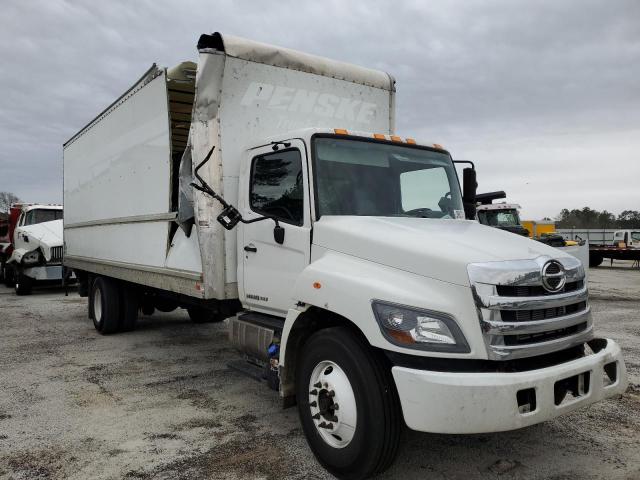 Image 1 of 2017 HINO 258/268  2017 with VIN 5PVNJ8JV7H4S64753