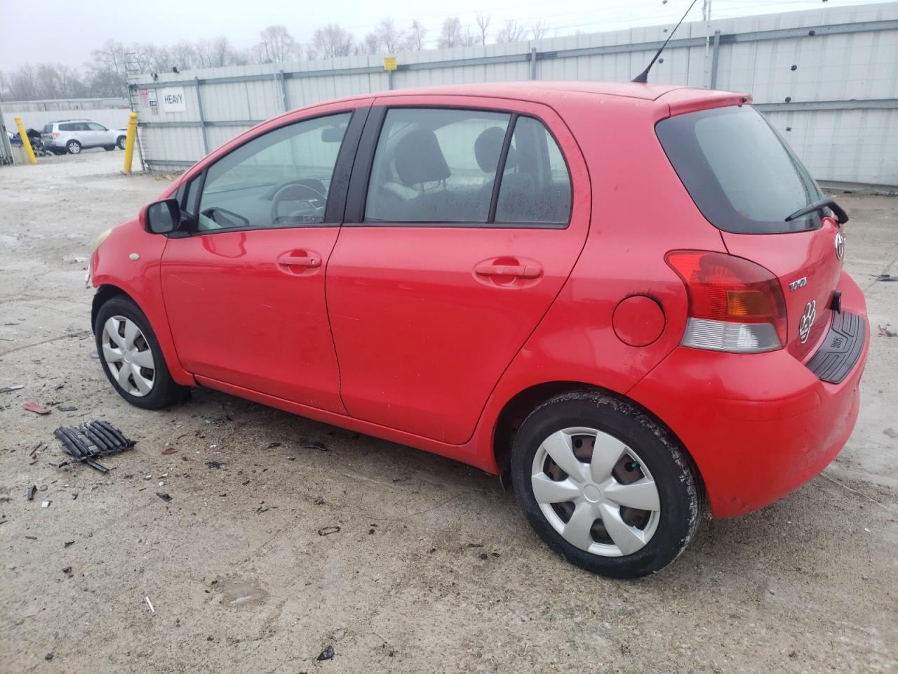 Image 2 of 2010 TOYOTA YARIS  2010 with VIN JTDKT4K31A5293636