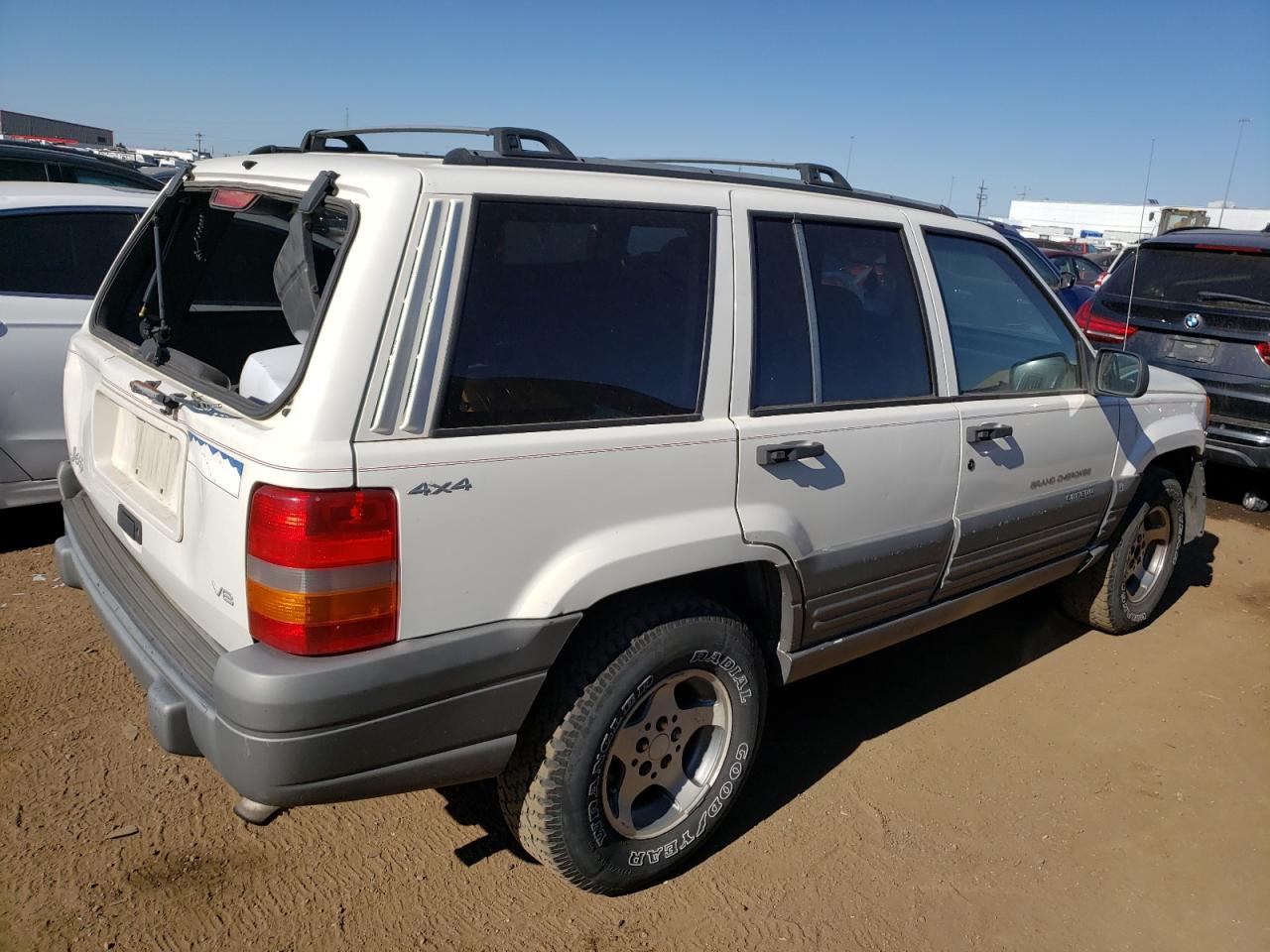 Image 3 of 1997 JEEP GRAND CHEROKEE LAREDO 1997 with VIN 1J4GZ58Y0VC719972