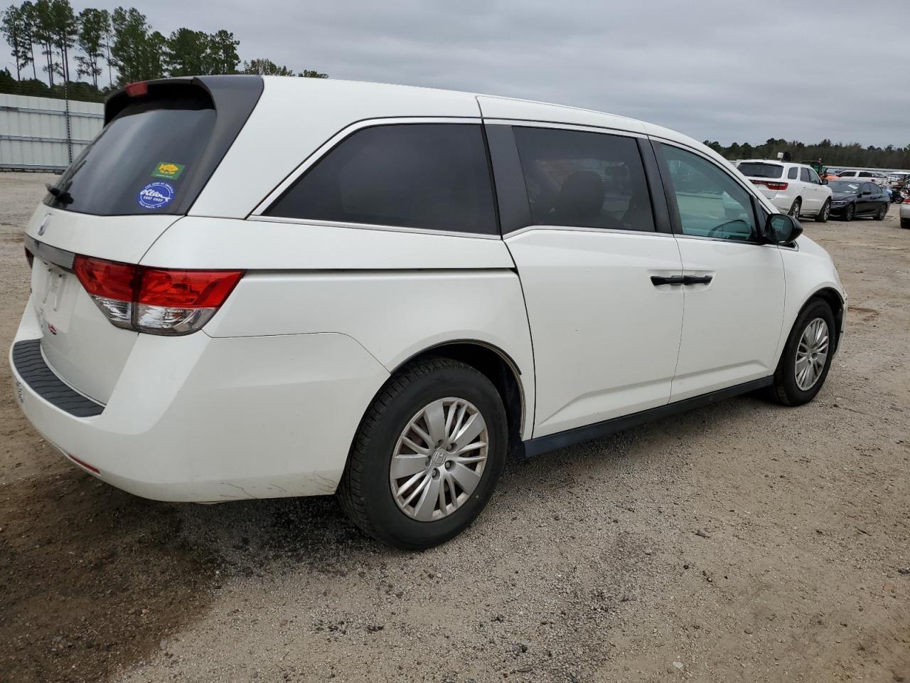 Изображение 3 2016 HONDA ODYSSEY LX 2016 с VIN 5FNRL5H23GB052445