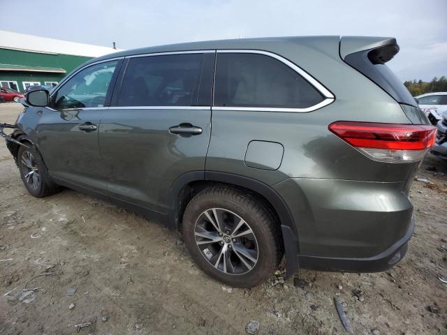 Image 2 of 2019 TOYOTA HIGHLANDER LE 2019 with VIN 5TDBZRFH8KS704608