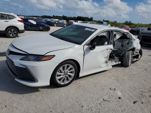 Obraz 1 z 2022 TOYOTA CAMRY LE 2022 z VIN 4T1C11AK7NU058909