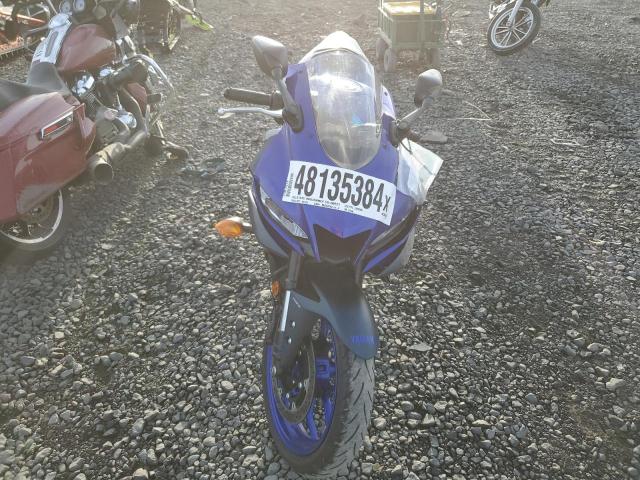 Obraz 2 z 2023 YAMAHA YZFR3 A 2023 z VIN MH3RH18Y2PK012540