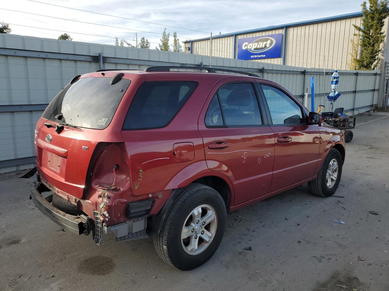 Image 3 of 2009 KIA SORENTO LX 2009 with VIN KNDJD736295882225