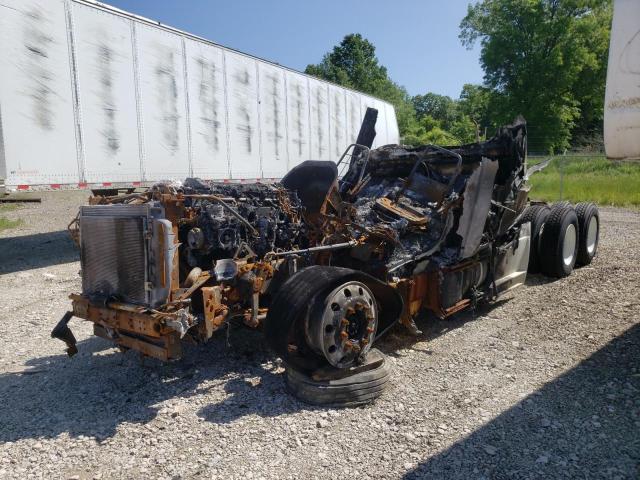 Image 2 of 2016 FREIGHTLINER CASCADIA 125  2016 with VIN 1FUJGLD58GLGP4358