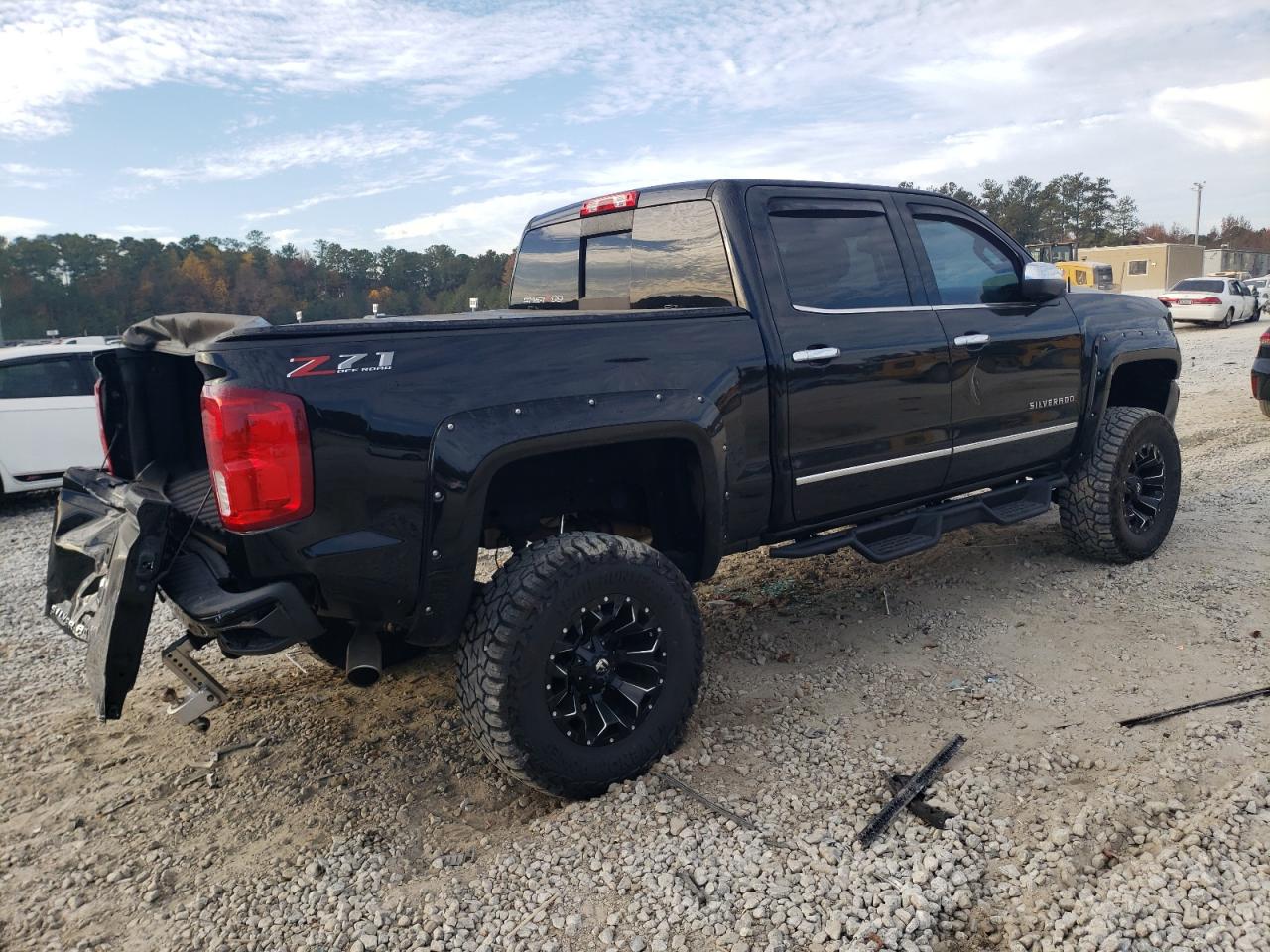Изображение 3 2018 CHEVROLET SILVERADO K1500 LTZ 2018 с VIN 3GCUKSEC8JG321825
