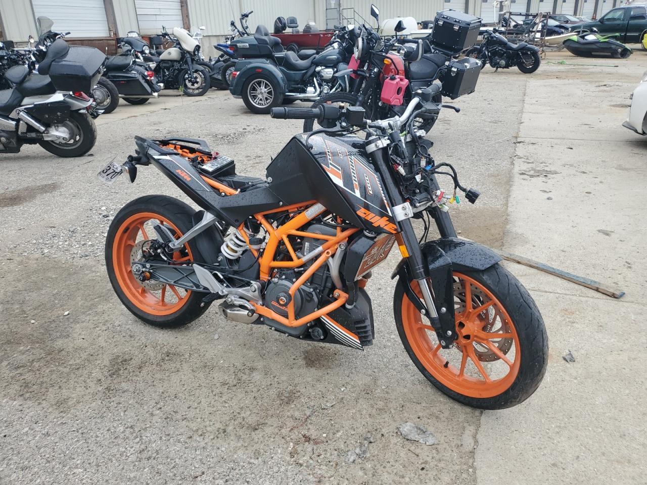 2015 KTM RC 390  2015 image