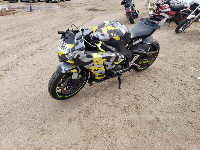 Image 2 of 2015 HONDA CBR1000 RR 2015 with VIN JH2SC5950FK700214