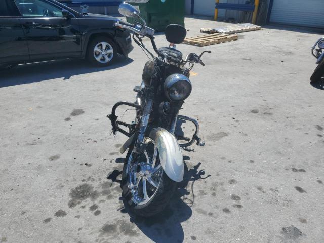 Image 2 of 2005 VICTORY MOTORCYCLES KINGPIN  2005 with VIN 5VPCB16D153011877