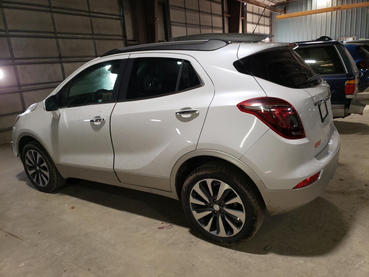 Изображение 2 2021 BUICK ENCORE PREFERRED 2021 с VIN KL4CJESB3MB304756