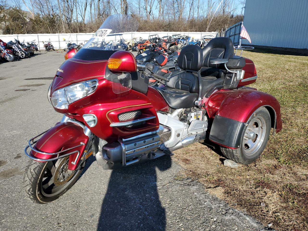 Obraz 2 z 2003 HONDA GL1800  2003 z VIN 1HFSC47013A203125