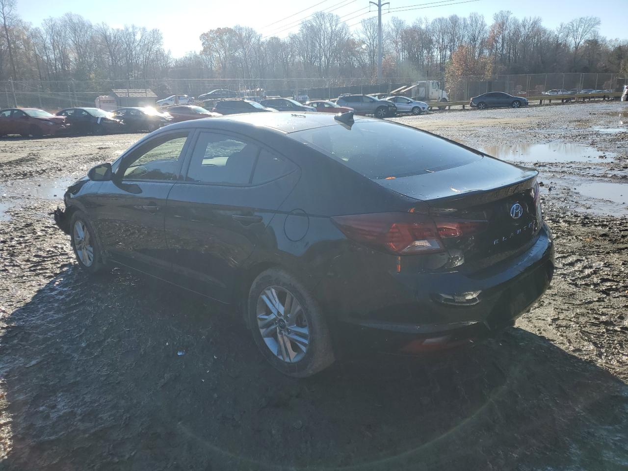 Image 2 of 2020 HYUNDAI ELANTRA SEL 2020 with VIN 5NPD84LF7LH566469