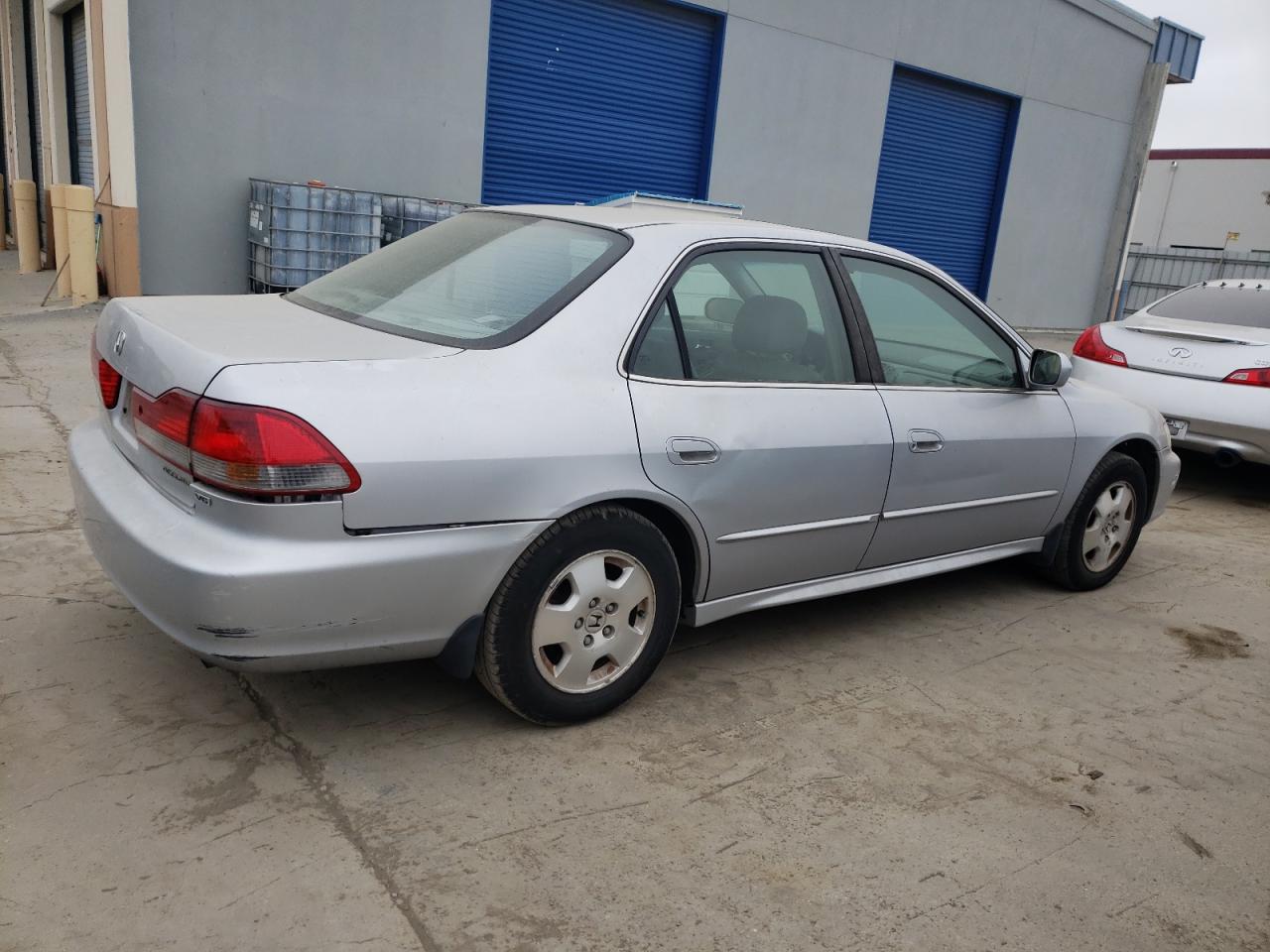 Изображение 3 2002 HONDA ACCORD EX 2002 с VIN 1HGCG16502A029143