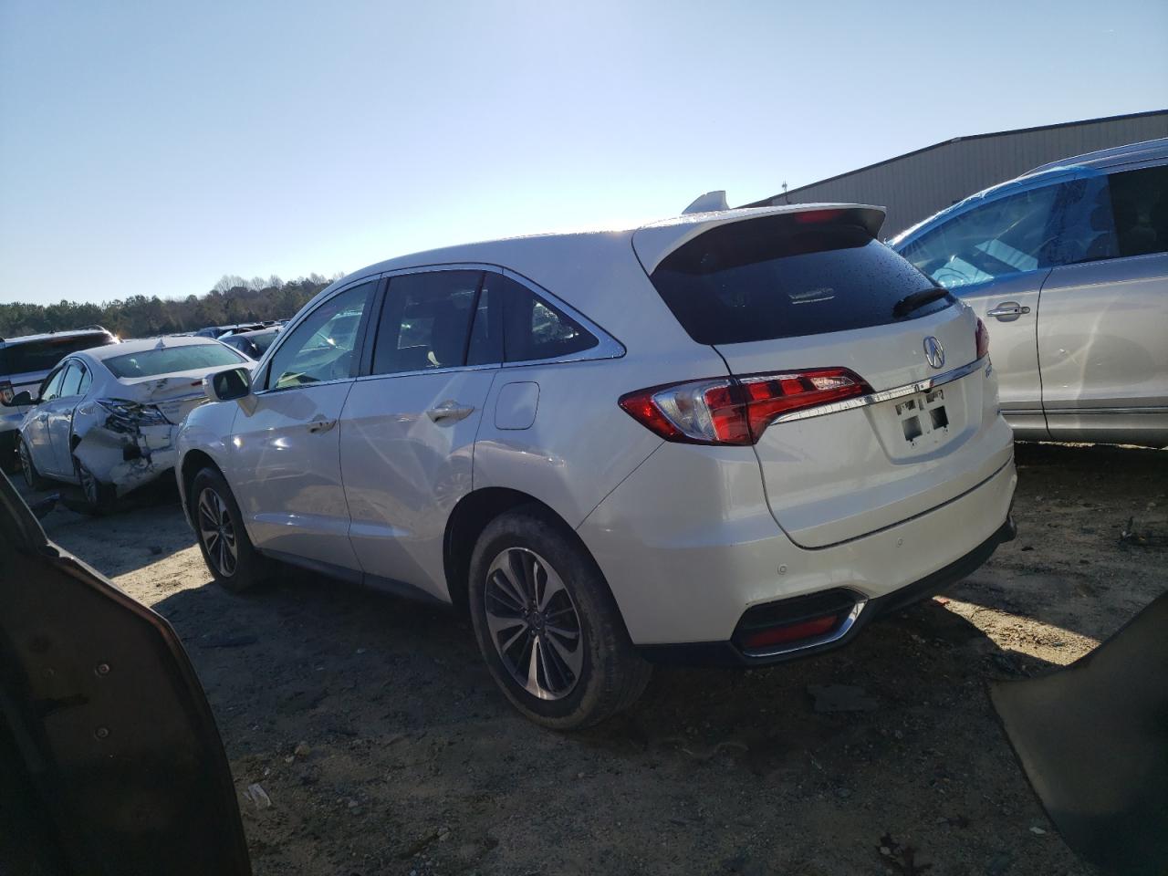 Изображение 2 2018 ACURA RDX ADVANCE 2018 с VIN 5J8TB4H73JL012421