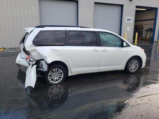 Изображение 3 2017 TOYOTA SIENNA XLE 2017 с VIN 5TDYZ3DC6HS858399