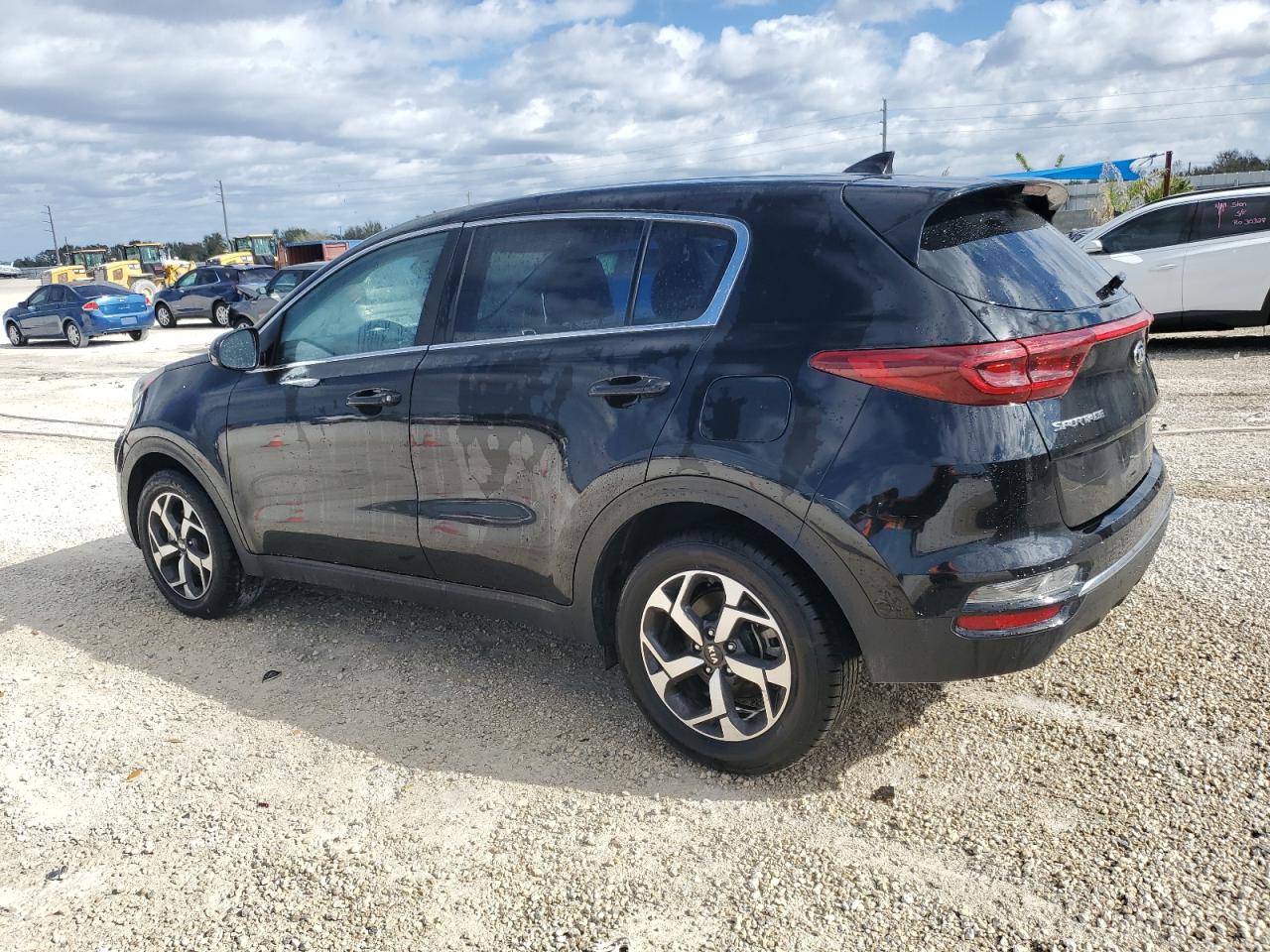 Obraz 2 z 2022 KIA SPORTAGE LX 2022 z VIN KNDPM3AC1N7998784