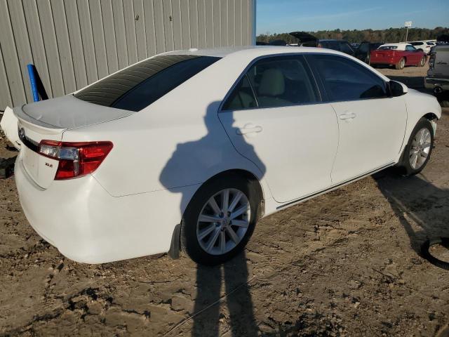 Image 3 of 2014 TOYOTA CAMRY SE 2014 with VIN 4T1BK1FK2EU546585