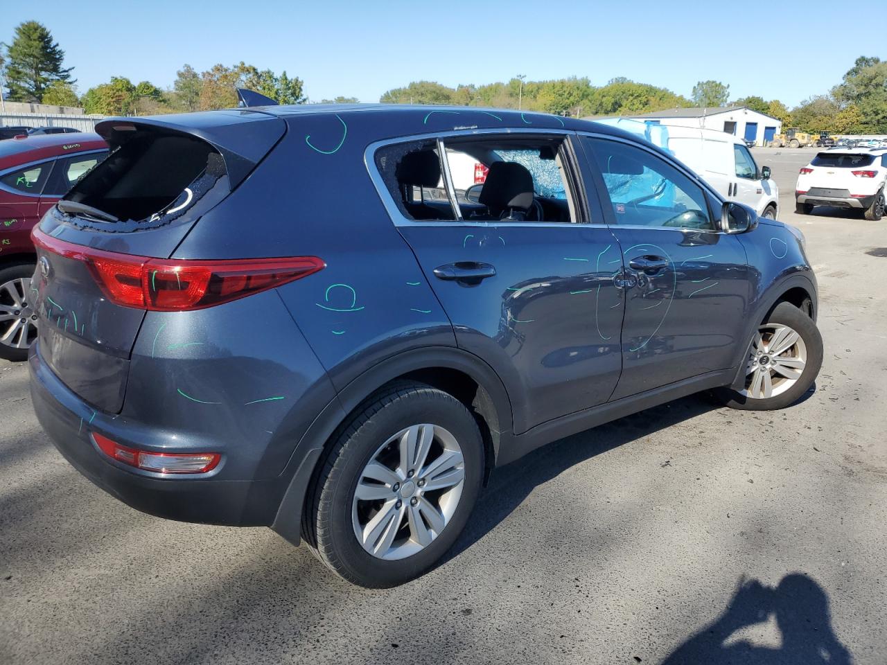 Image 3 of 2019 KIA SPORTAGE LX 2019 with VIN KNDPM3AC3K7574146