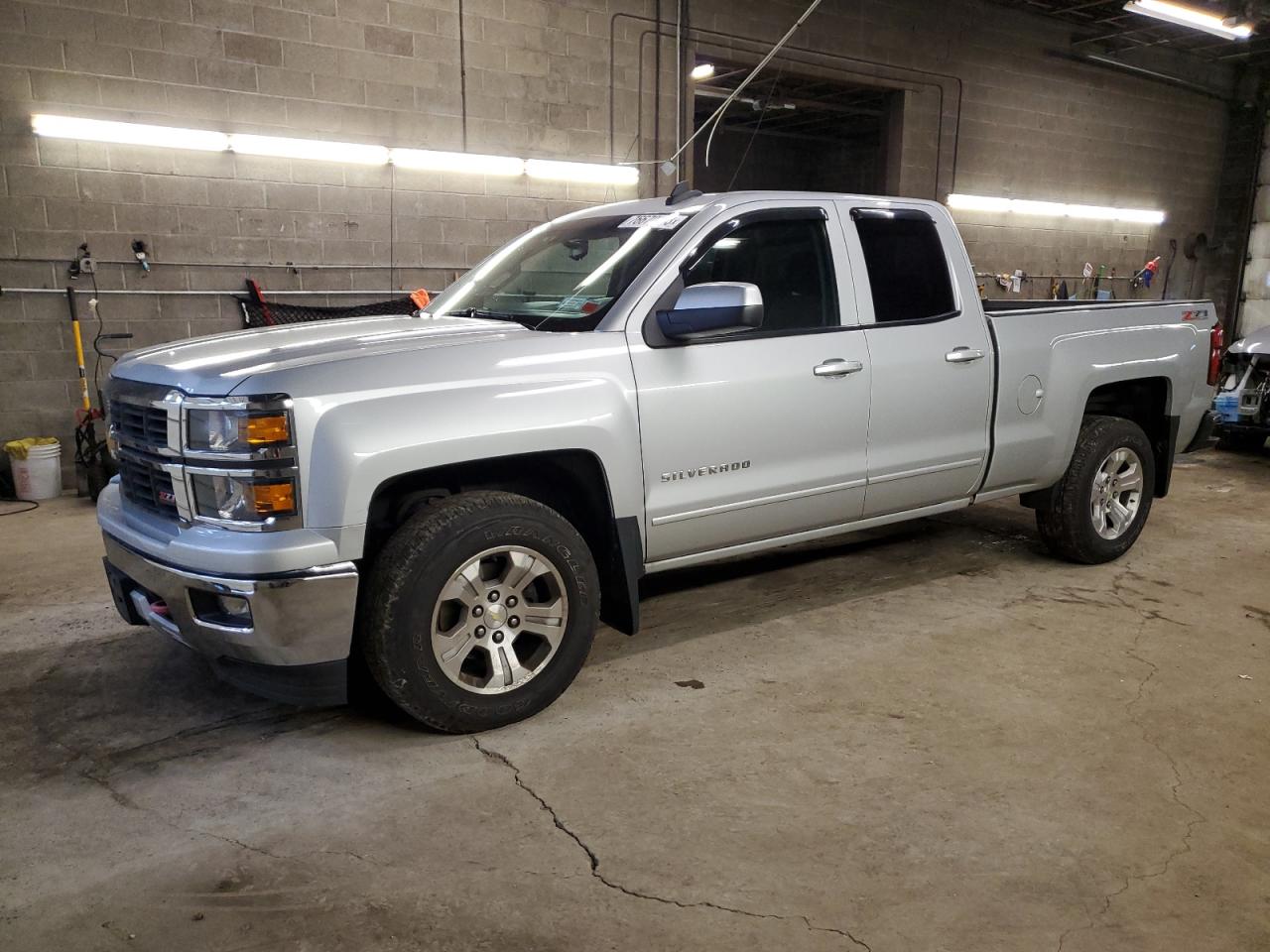 Изображение 2015 CHEVROLET SILVERADO K1500 LT 2015