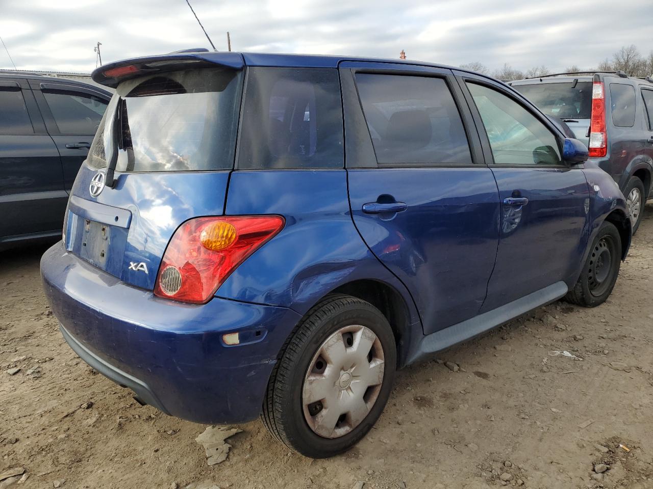 Image 3 of 2005 TOYOTA SCION XA  2005 with VIN JTKKT604450122351